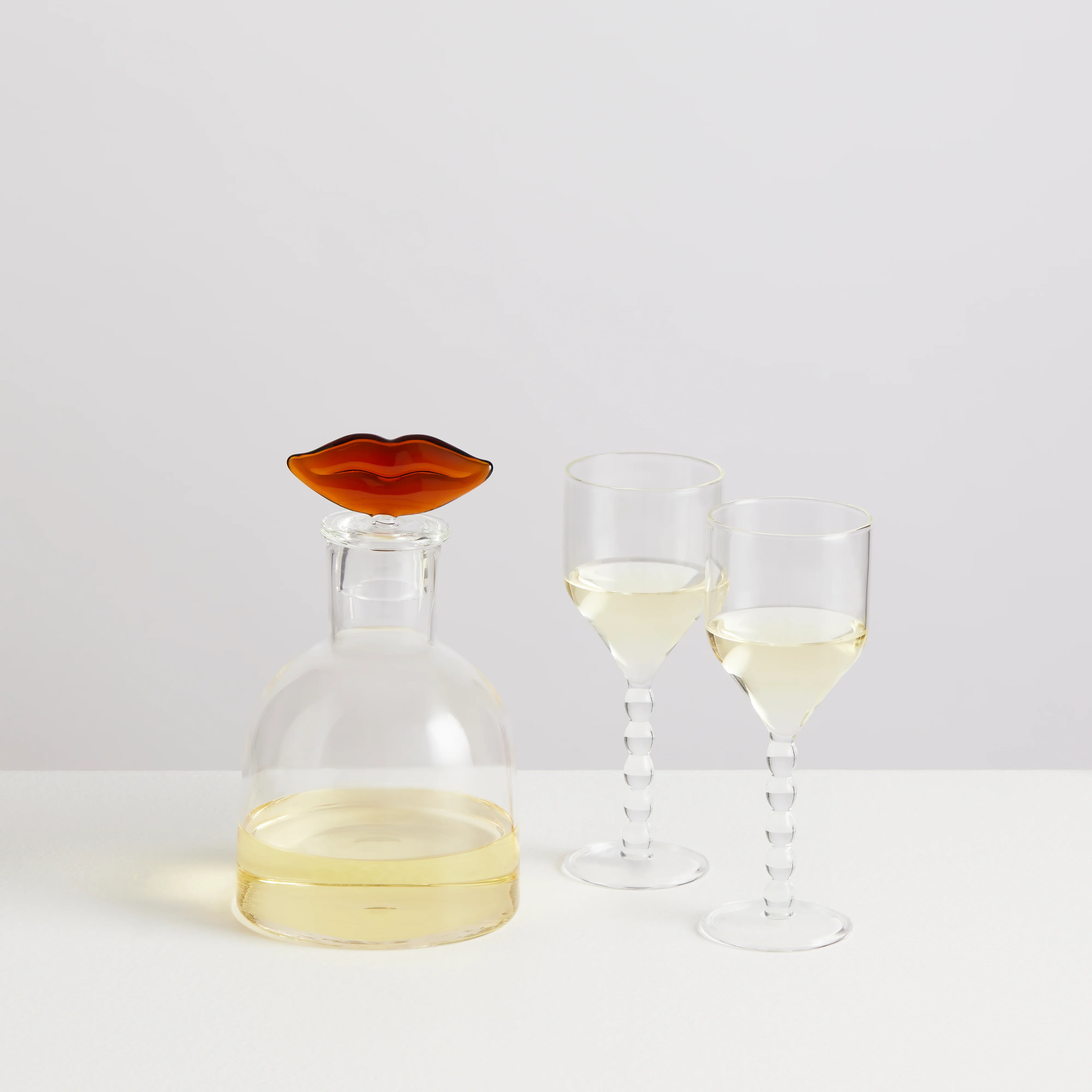 2 Perle Wine Glasses | Clear - Image 3