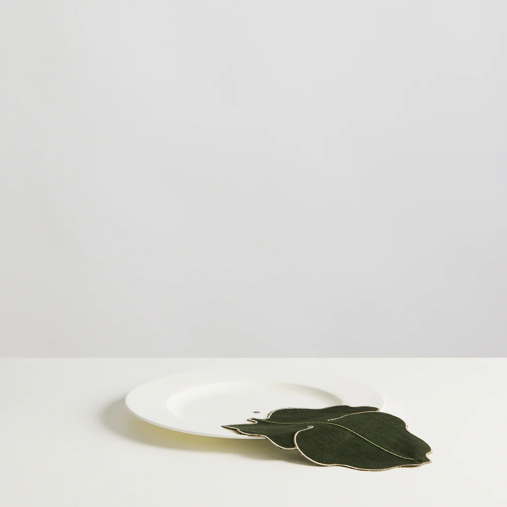 2 Star Dinner Plates - Image 2